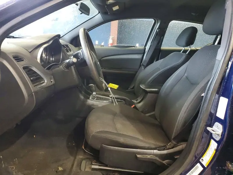 2014 DODGE AVENGER SE  