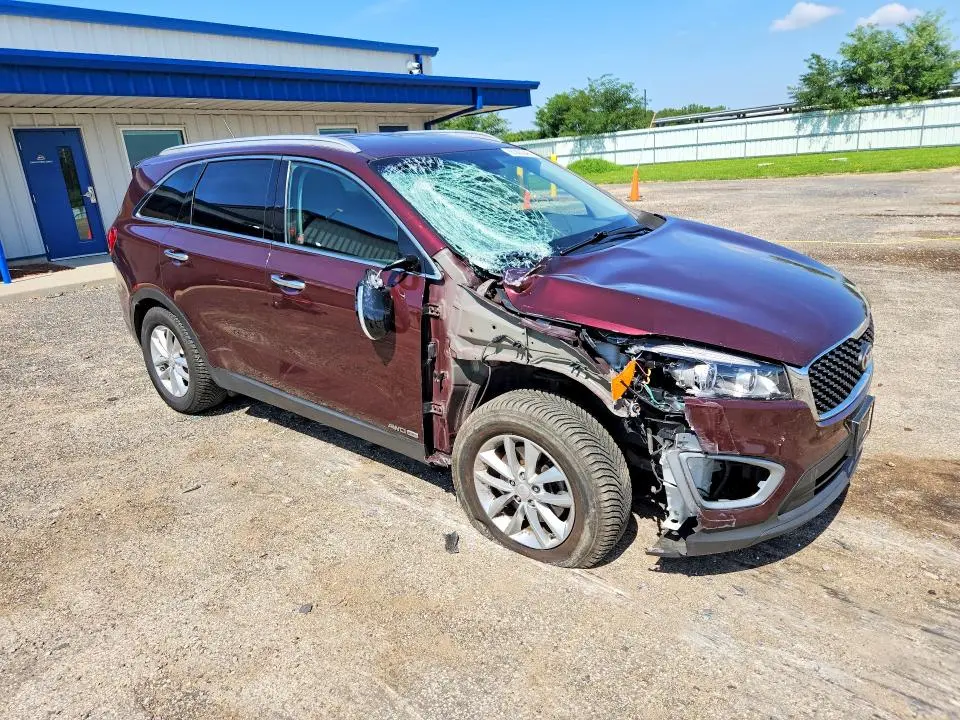 2017 KIA SORENTO LX V6  