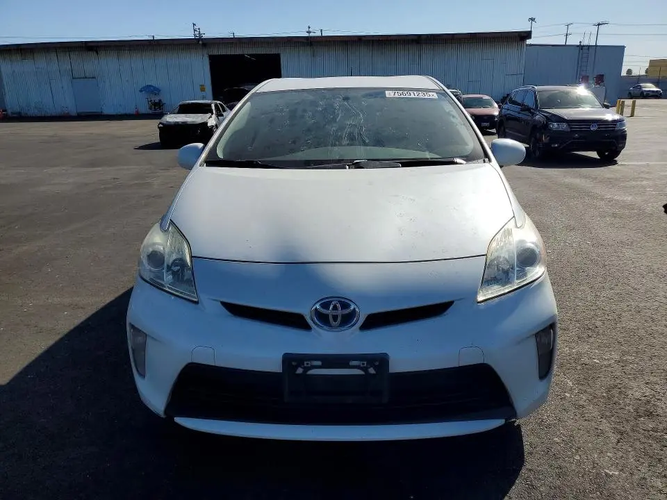 2014 TOYOTA PRIUS TWO  