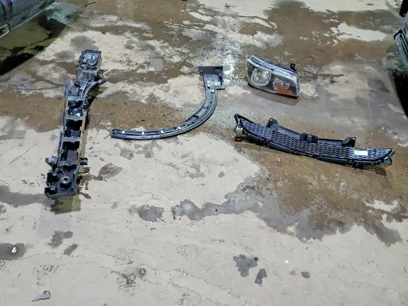 2014 DODGE CHARGER SE  