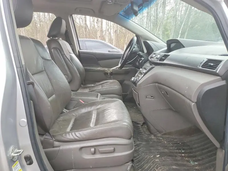 2011 HONDA ODYSSEY TOURING  