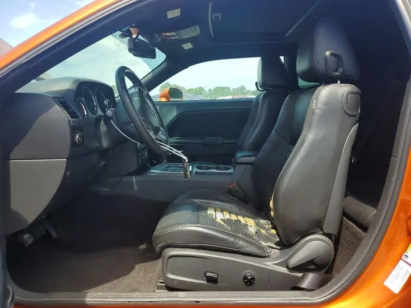 2011 DODGE CHALLENGER   