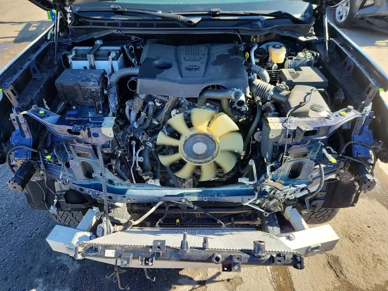 2022 TOYOTA TUNDRA PLATINUM  