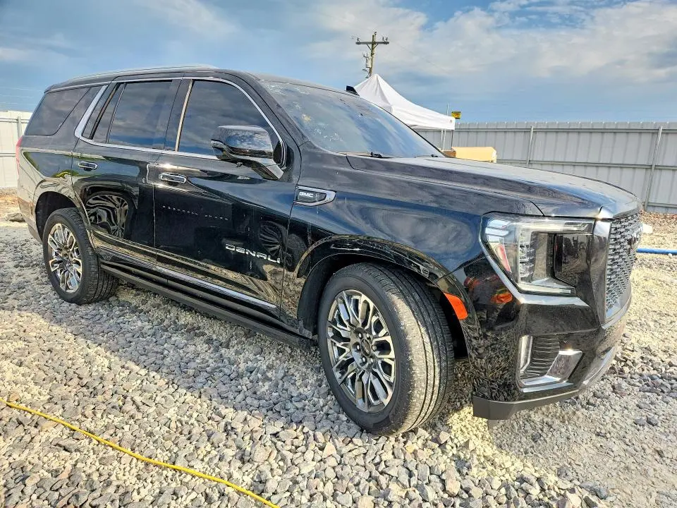 2023 GMC YUKON DENALI ULTIMATE  