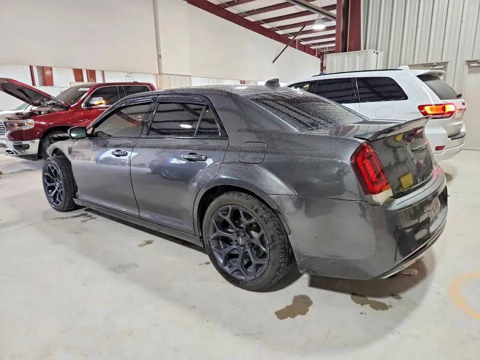 2019 CHRYSLER 300 S  
