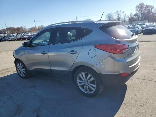 2010 HYUNDAI TUCSON GLS  