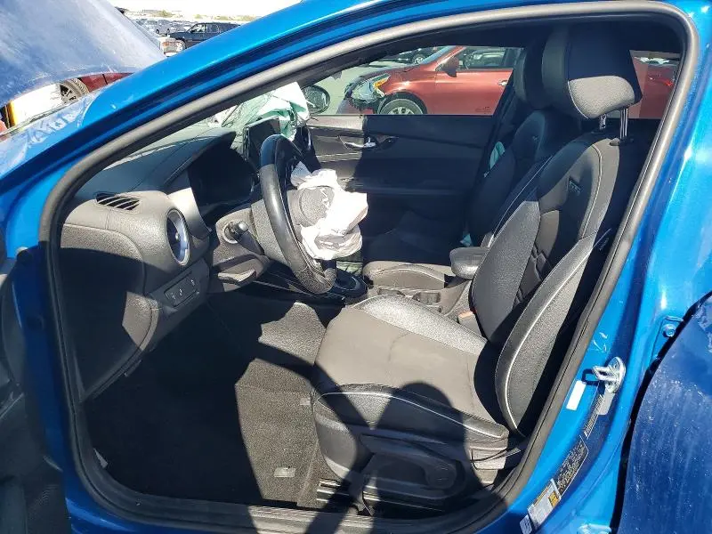 2022 KIA FORTE GT LINE  