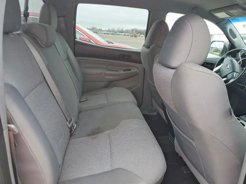 2013 TOYOTA TACOMA V6  