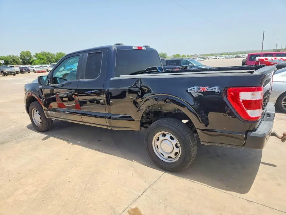2021 FORD F150 XL  