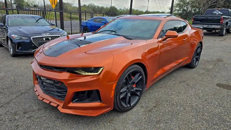 2023 CHEVROLET CAMARO LT1  