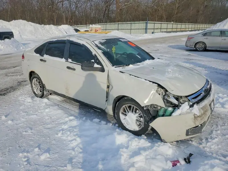 2010 FORD FOCUS SE  