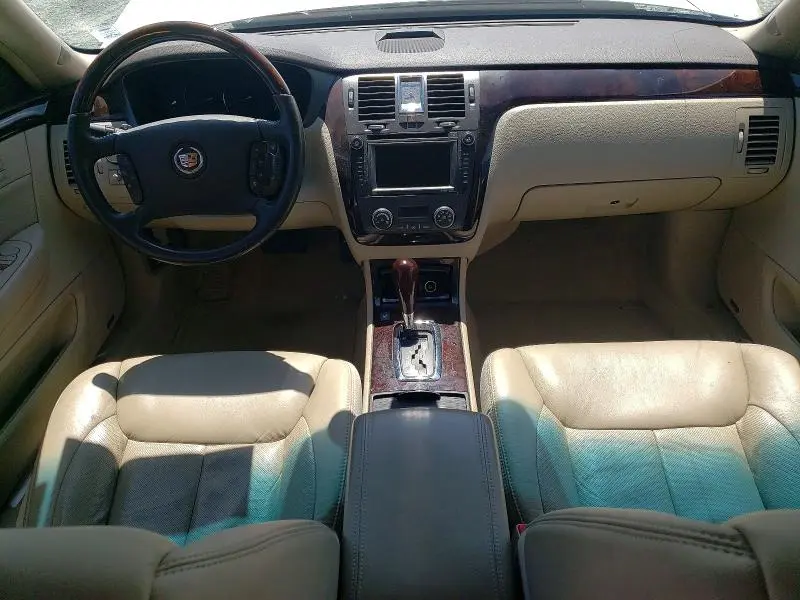2011 CADILLAC DTS PREMIUM COLLECTION  