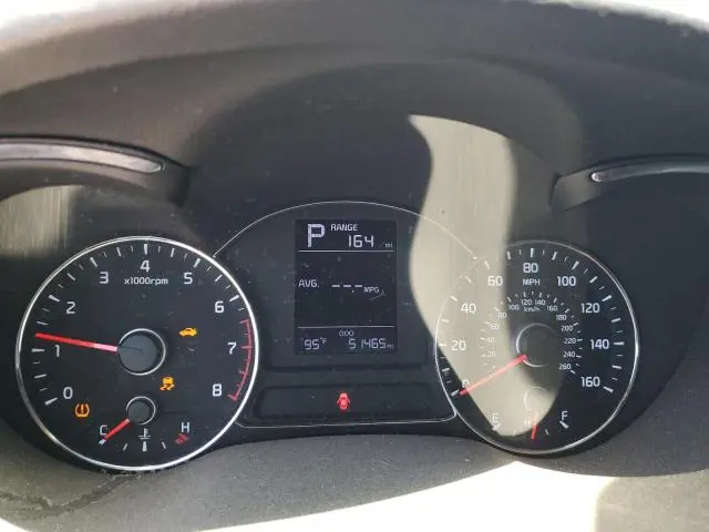 2017 KIA FORTE LX  