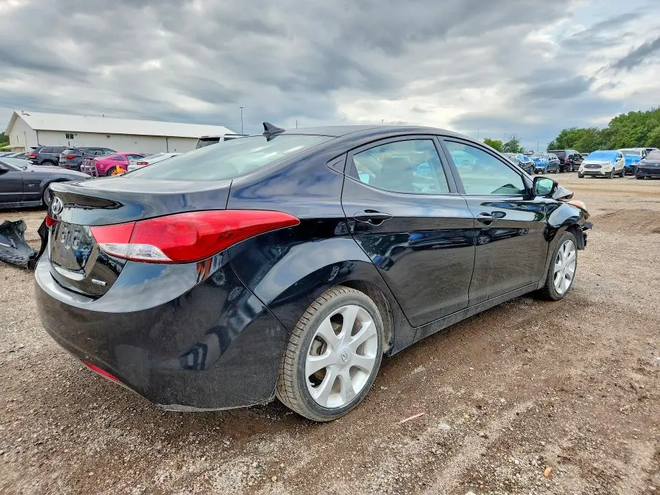 2011 HYUNDAI ELANTRA LIMITED  