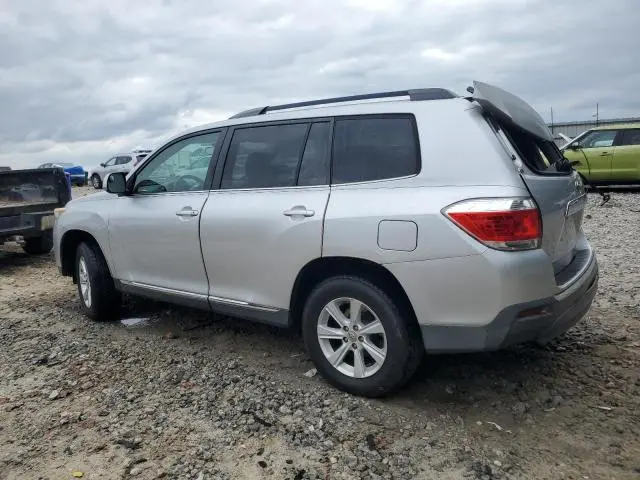 2011 TOYOTA HIGHLANDER BASE  