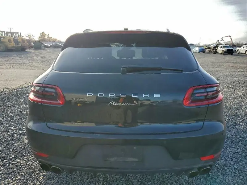 2017 PORSCHE MACAN S  