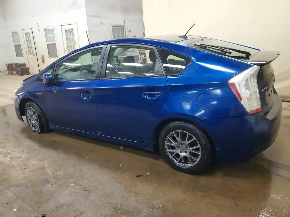 2010 TOYOTA PRIUS II  
