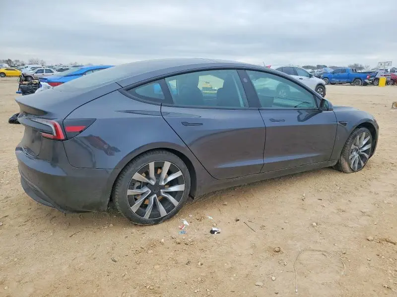 2024 TESLA MODEL 3   