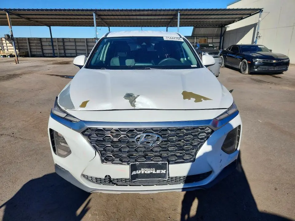 2019 HYUNDAI SANTA FE SE  