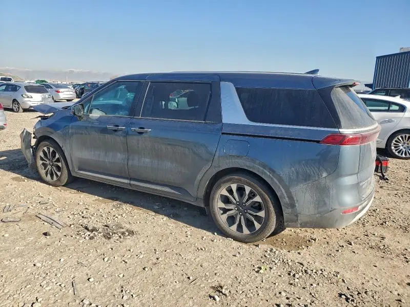 2022 KIA CARNIVAL EX  