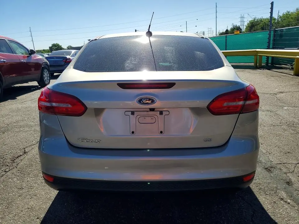 2017 FORD FOCUS SE  