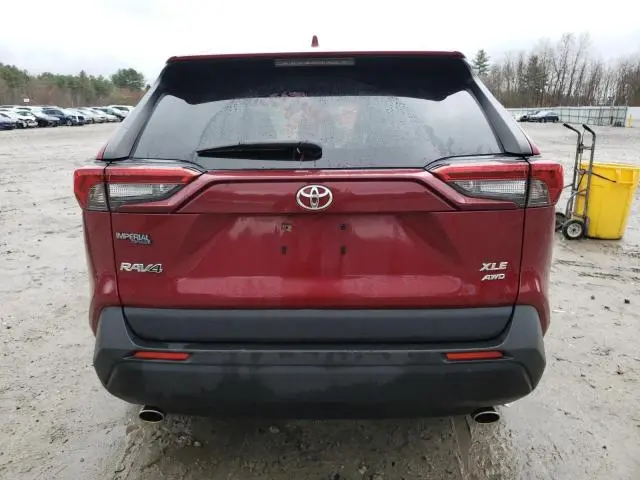 2020 TOYOTA RAV4 XLE
