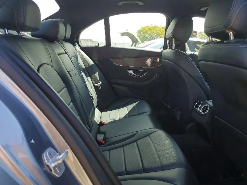 2015 MERCEDES-BENZ C 300 4MATIC  