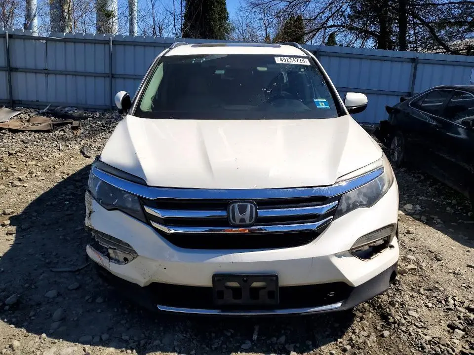 2018 HONDA PILOT TOURING  