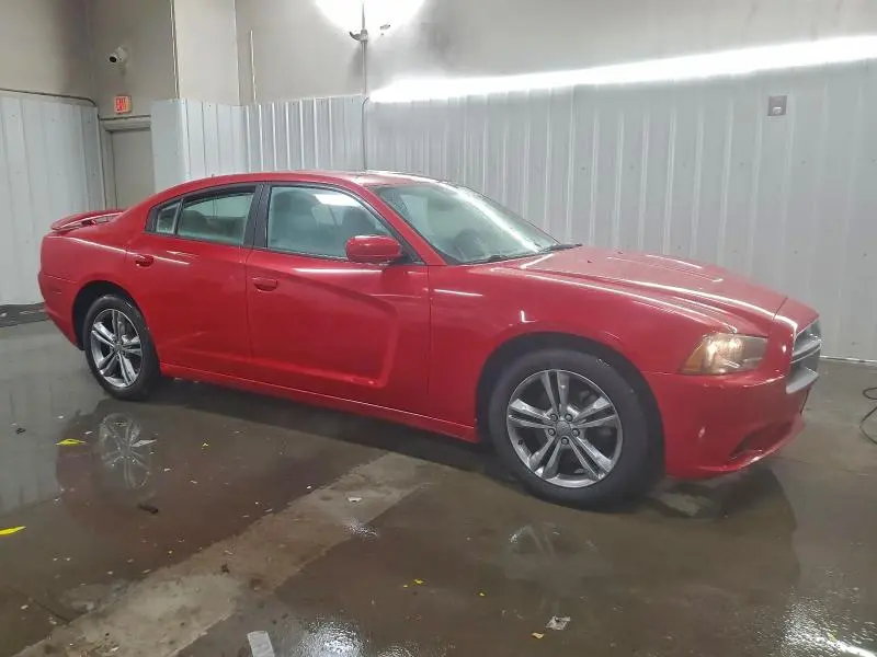2012 DODGE CHARGER SXT  