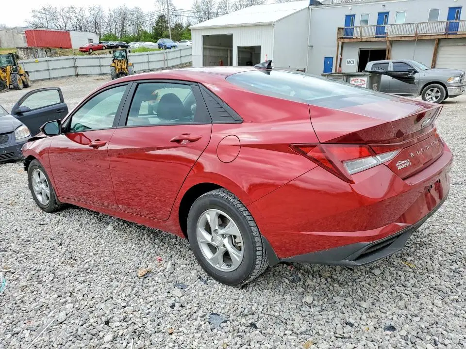2023 HYUNDAI ELANTRA SE  