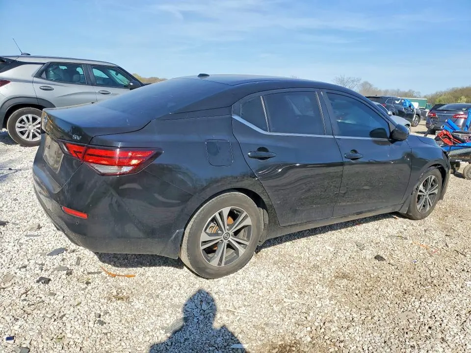 2021 NISSAN SENTRA SV  