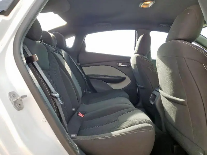 2015 DODGE DART SXT  
