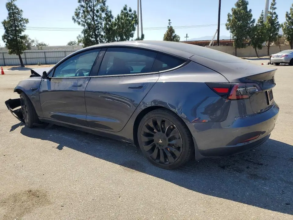 2021 TESLA MODEL 3   