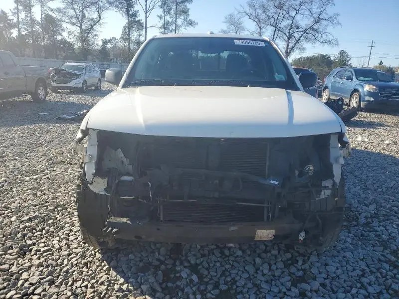 2017 NISSAN FRONTIER S  