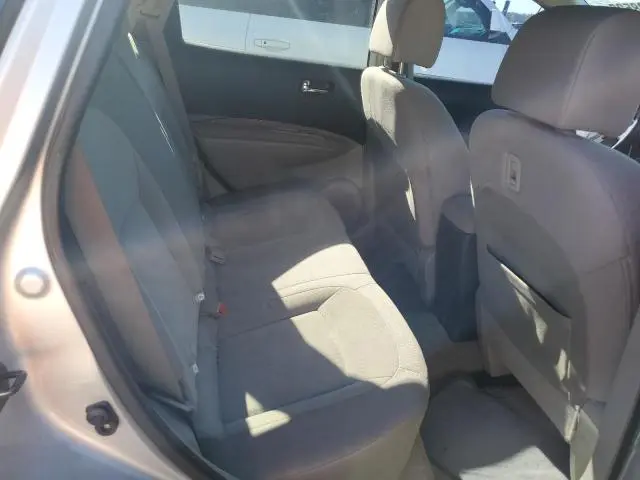 2010 NISSAN ROGUE S