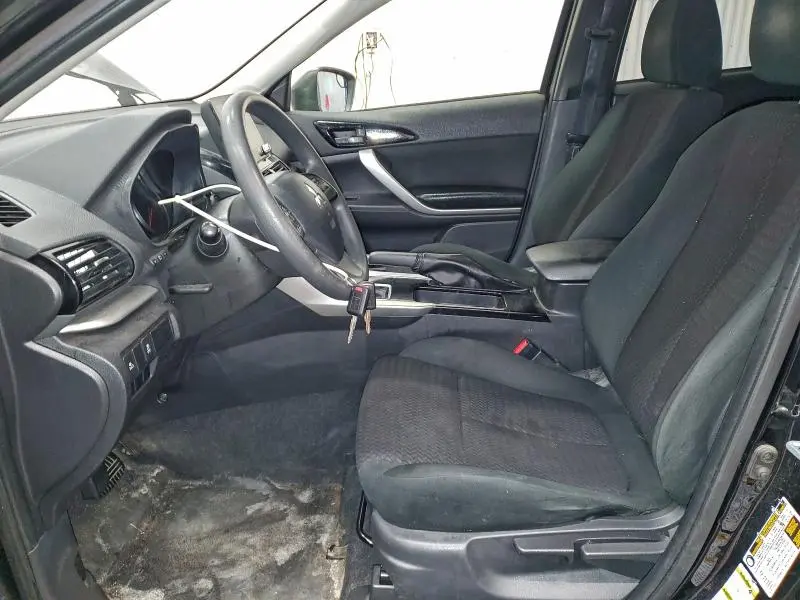 2022 MITSUBISHI ECLIPSE CROSS ES  