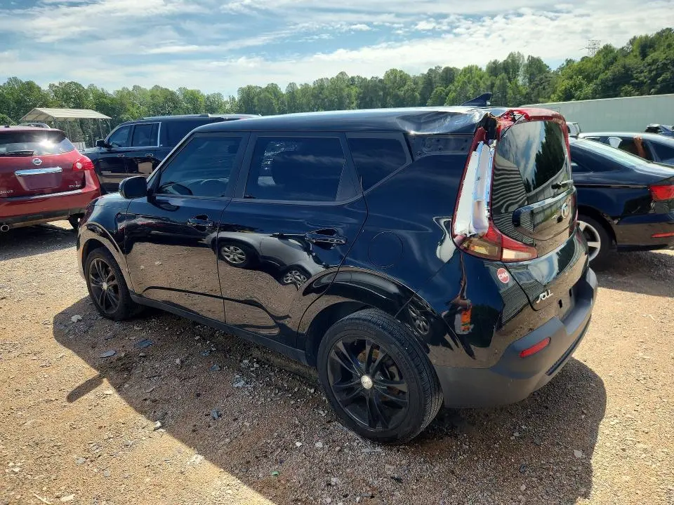 2020 KIA SOUL LX  