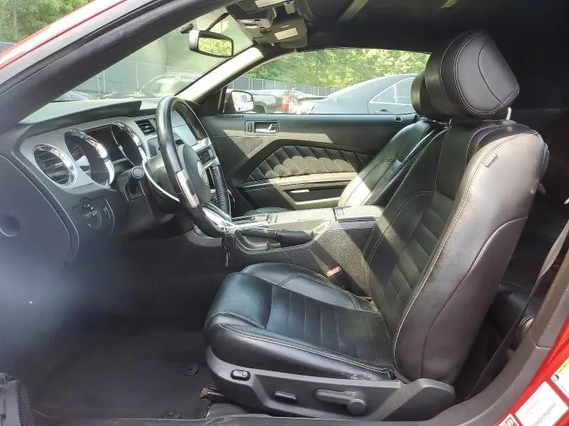 2013 FORD MUSTANG   