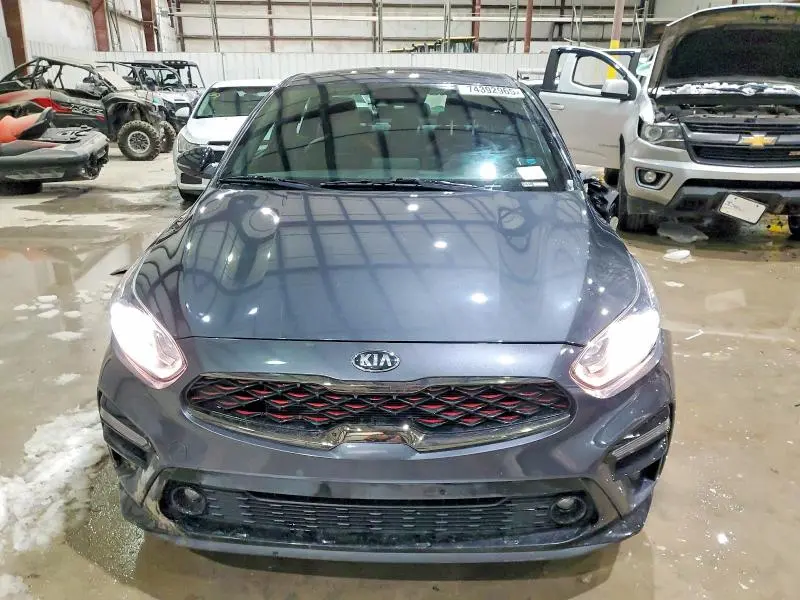 2021 KIA FORTE GT LINE  