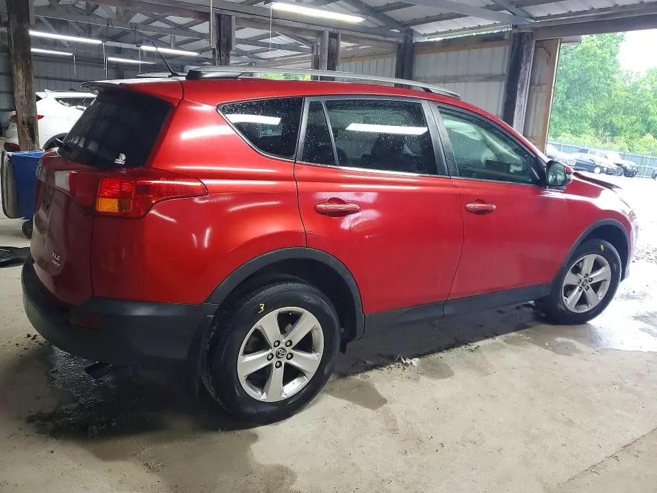 2015 TOYOTA RAV4 XLE  