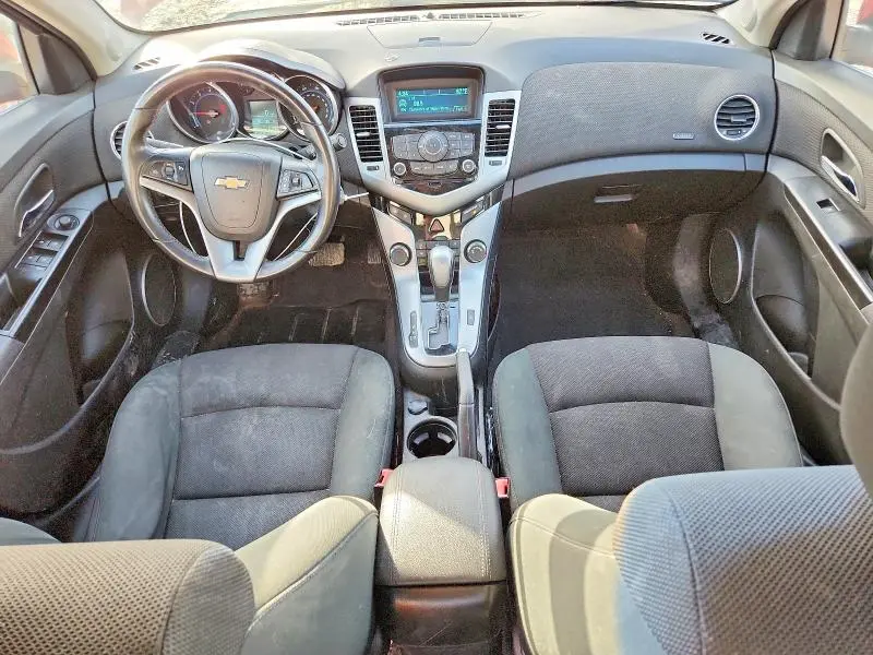 2012 CHEVROLET CRUZE LT  