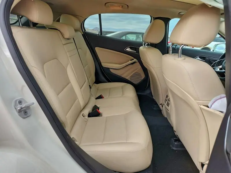 2017 MERCEDES-BENZ GLA 250 4MATIC  