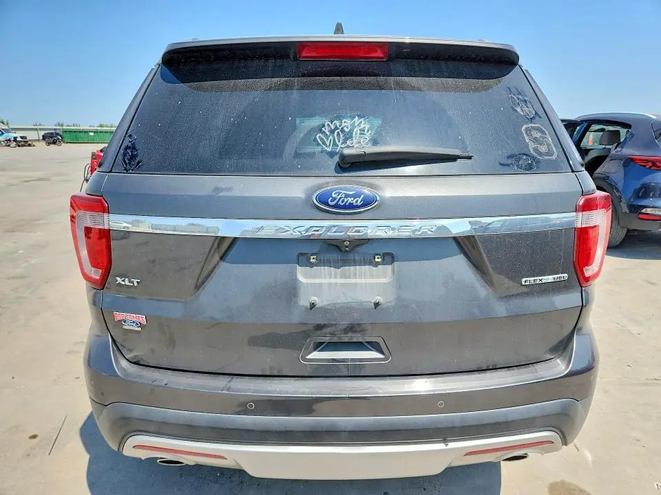 2016 FORD EXPLORER XLT  