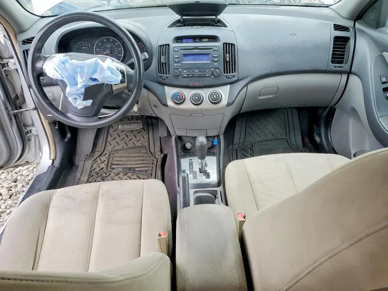 2010 HYUNDAI ELANTRA GLS  