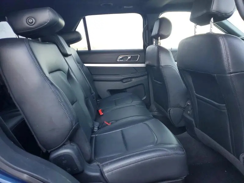 2017 FORD EXPLORER XLT  