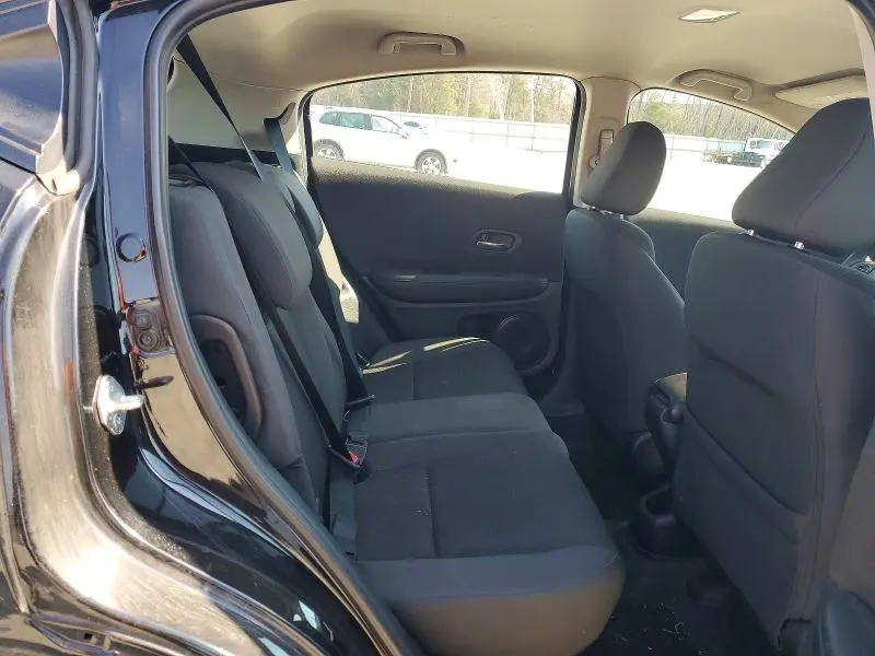 2021 HONDA HR-V LX  