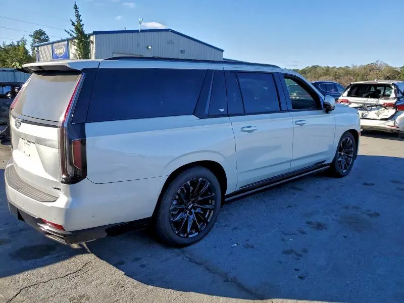 2024 CADILLAC ESCALADE ESV SPORT  