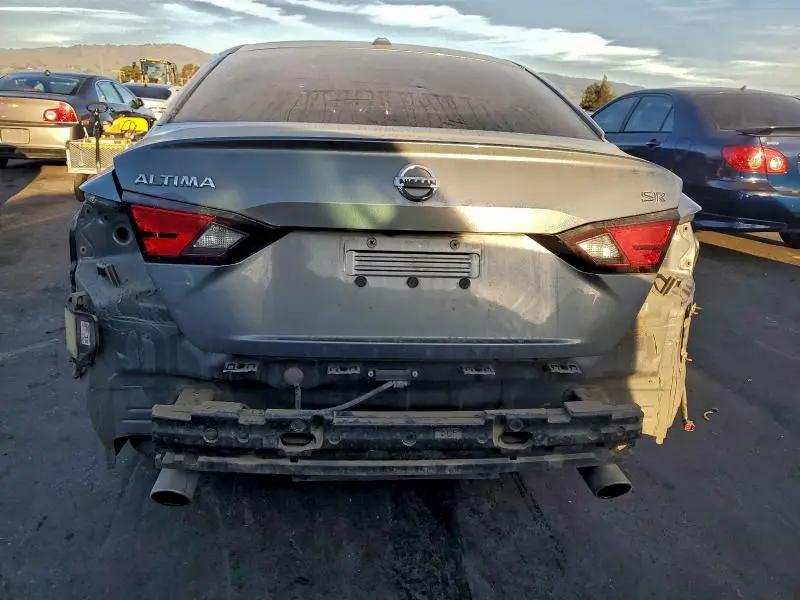 2020 NISSAN ALTIMA SR  