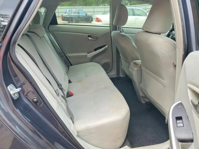 2014 TOYOTA PRIUS TWO  