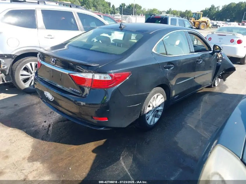 2013 LEXUS ES 300H  